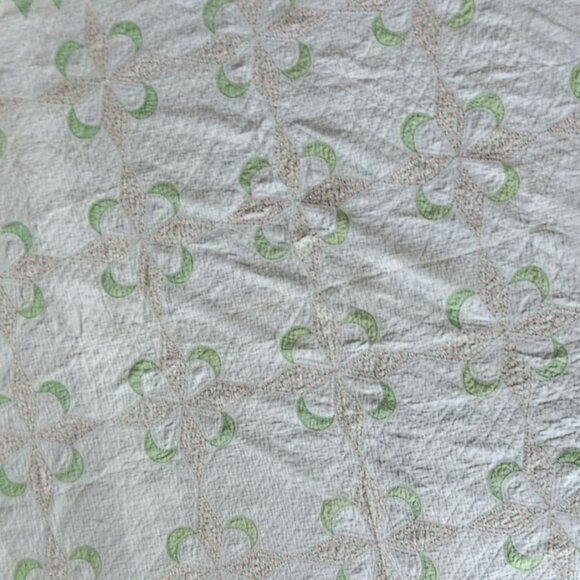 HANDMADE 1938 Clover Moon and‎ Star Quilt Scalloped Edge Floral 84 x 71in - Picture 5 of 16